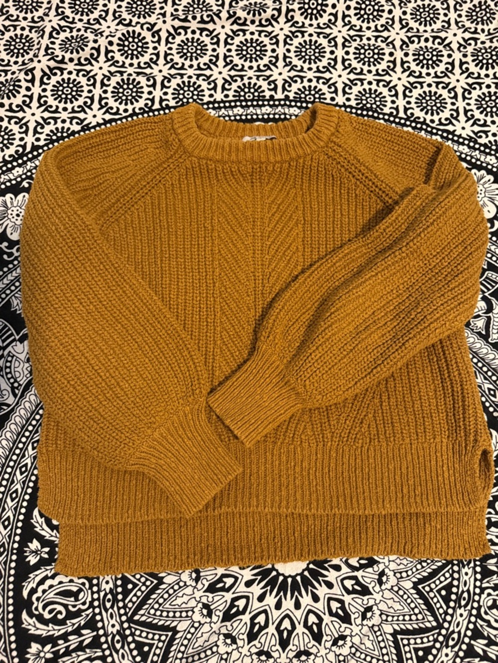 Crewneck Knit Sweater in Brown